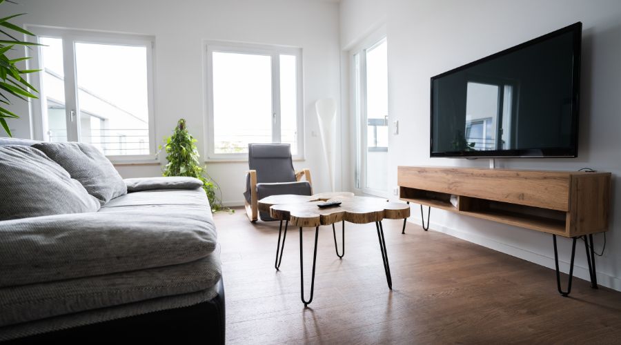 วิธีติดตั้งทีวีติดผนัง ทำได้ง่ายกว่าที่คิด